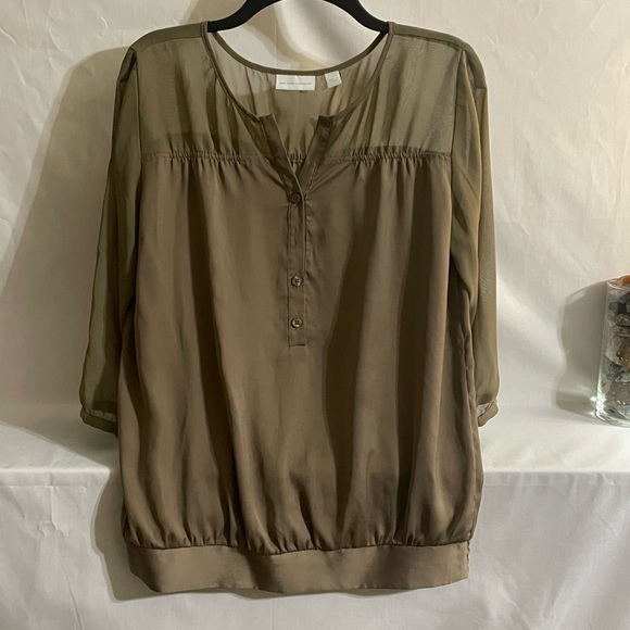 New York & Company Blouse - Picture 1 of 3